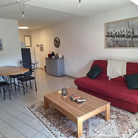 Avec Vue Sur La Cité Mediévale * Carcassonne