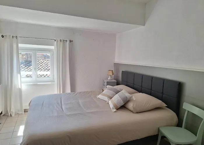 Appartement Avec Vue Sur La Cité Mediévale *